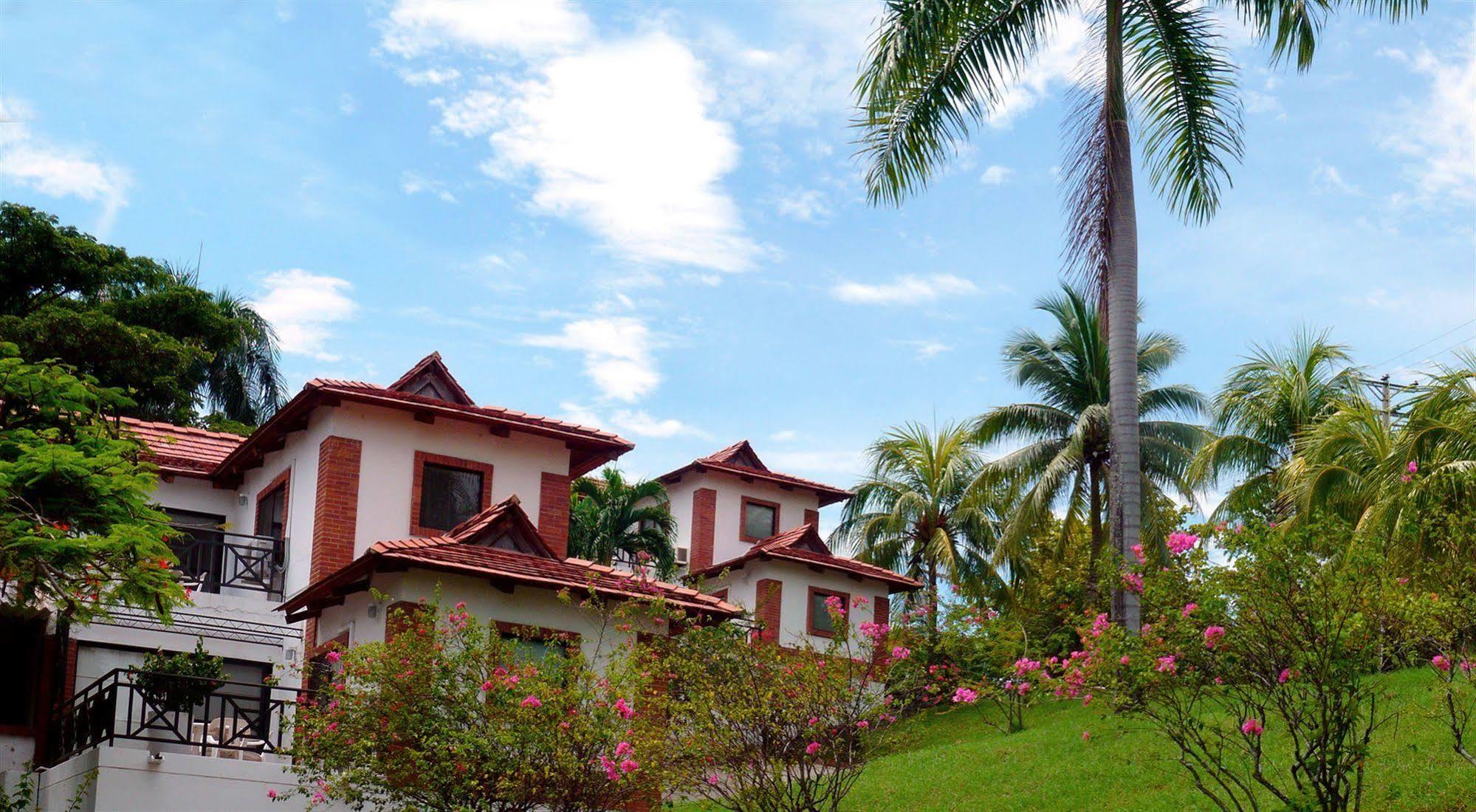 On Vacation Girardot Resort Exterior foto